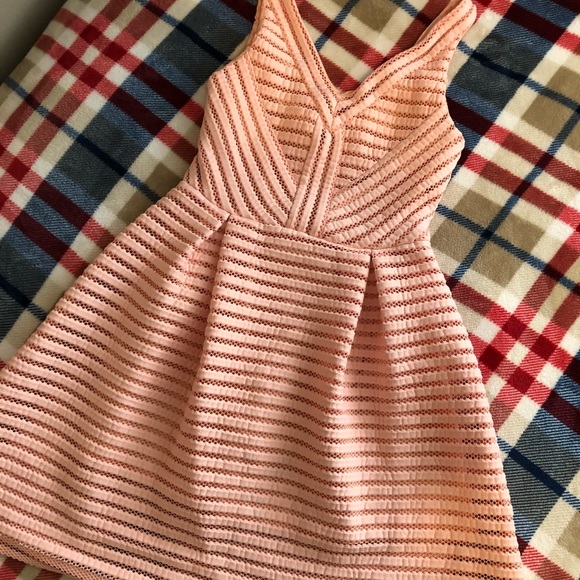 PARTY DRESS - Picture 5 of 6